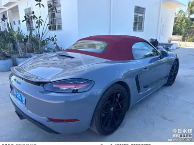 Porsche 718