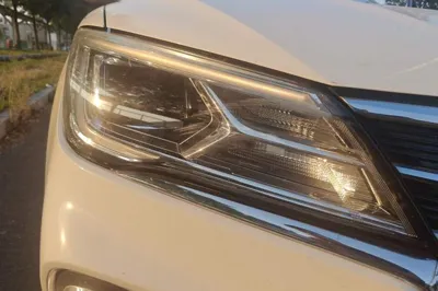 Roewe i5