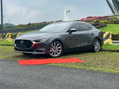 Mazda 3 Axela