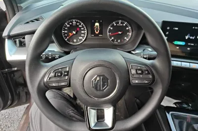 MG 5