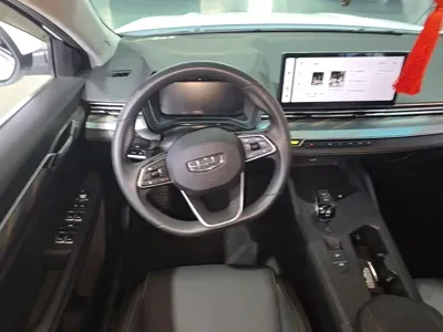 Geely L HiP