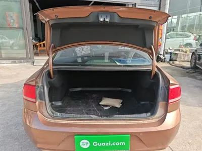 Volkswagen Lamando