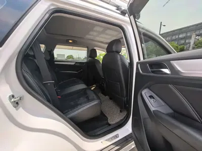 Roewe RX5 New Energy