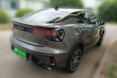 Lynk & Co 05