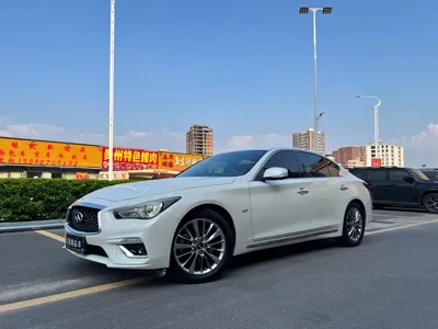 Infiniti Q50L