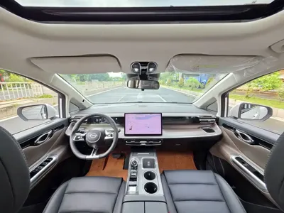 GAC Motor 传祺E8 PHEV