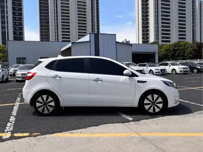 Kia K2