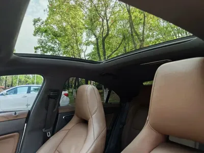 Mercedes-Benz CLA (Import)