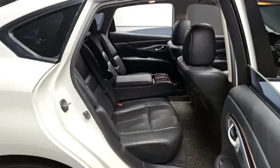 Infiniti M