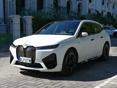BMW 宝马iX M60