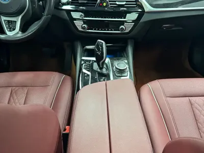 BMW 5 Series New Energy
