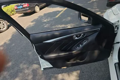 Infiniti Q50L