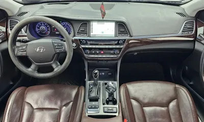 Hyundai Aslan