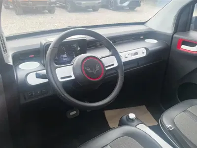 Wuling MINIEV