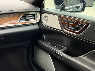 Lincoln Continental
