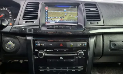 Kia Opirus