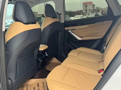 Geely Boyue L