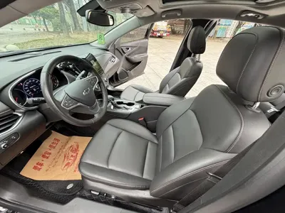 Chevrolet Malibu XL