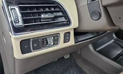 Lincoln Navigator
