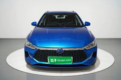 BYD e2