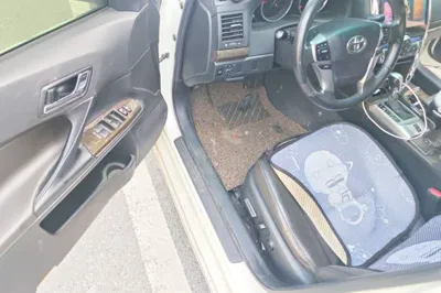 Toyota Reiz