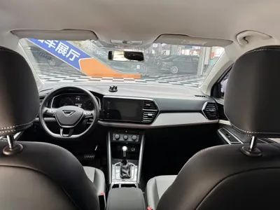 Jetta VS5