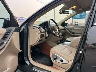 Mercedes-Benz R-Class