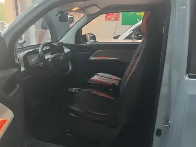 Wuling MINIEV