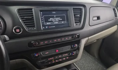 Kia Canival