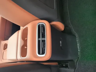 Leapmotor C10