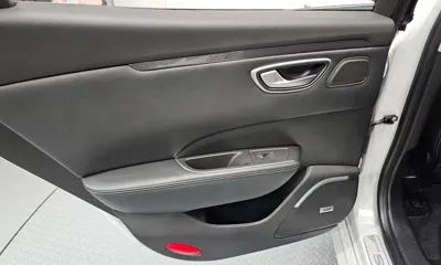 Renault-KoreaSamsung SM6