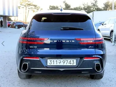 Genesis GV70