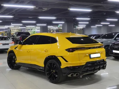 Lamborghini Urus