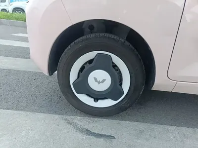 Wuling MINIEV