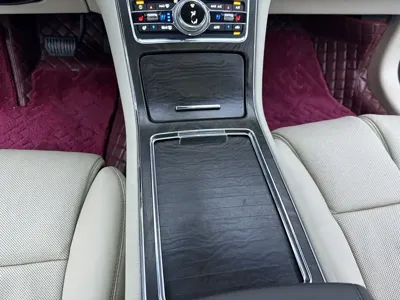 Lincoln Continental