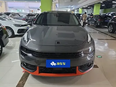 Lynk & Co 02
