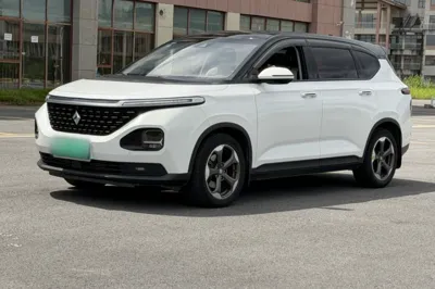 Baojun RM-5