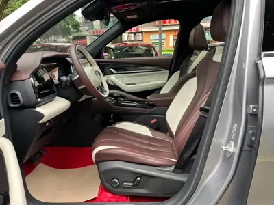 Geely Xingyue L