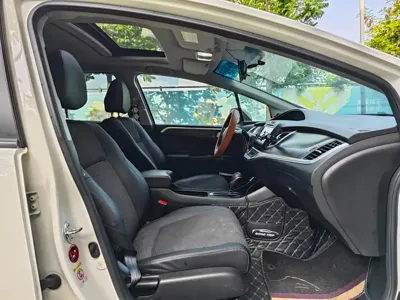 Honda Jade