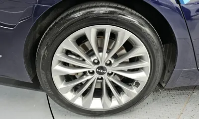 Kia K9