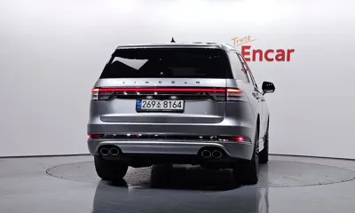 Lincoln Aviator