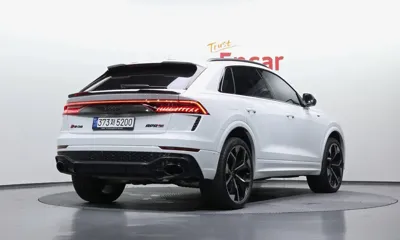 Audi RSQ8