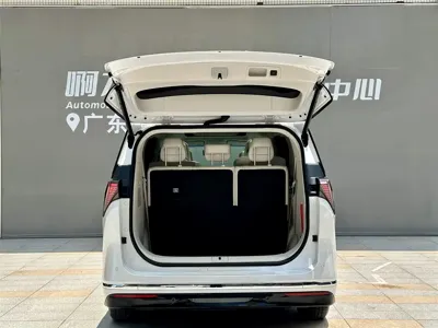 Buick GL8 Hybrid