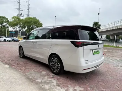 Buick GL8 Hybrid
