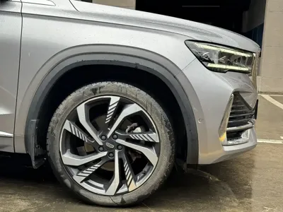 Geely Xingyue L
