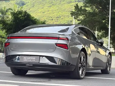 Xpeng P7