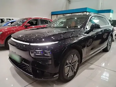 Xpeng G9