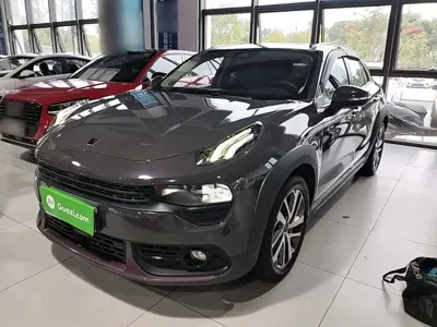 Lynk & Co 02