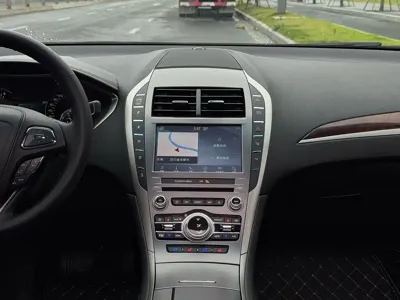 Lincoln MKZ