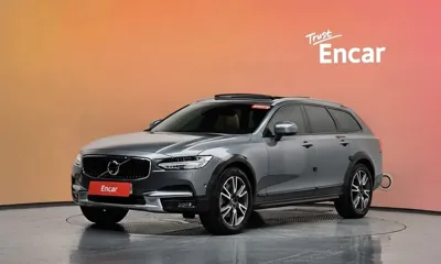 Volvo V90